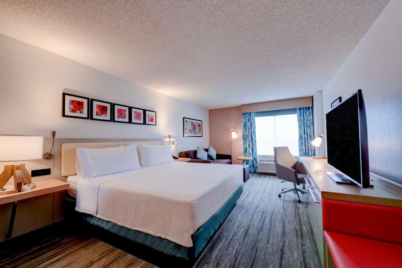 Hilton Garden Inn Anaheim/Garden Grove Exterior photo